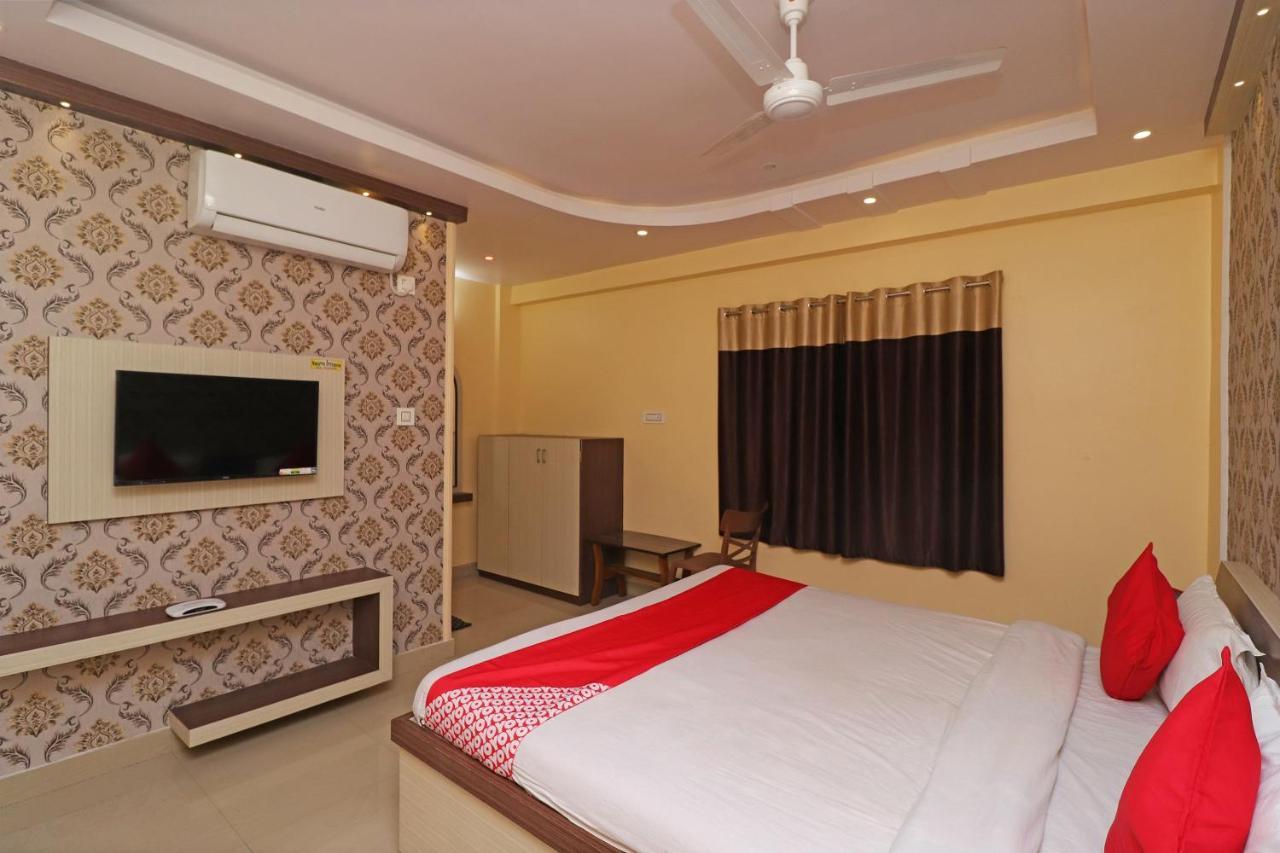 Oyo 30341 Hotel Nilachal Krishnanagar Kültér fotó