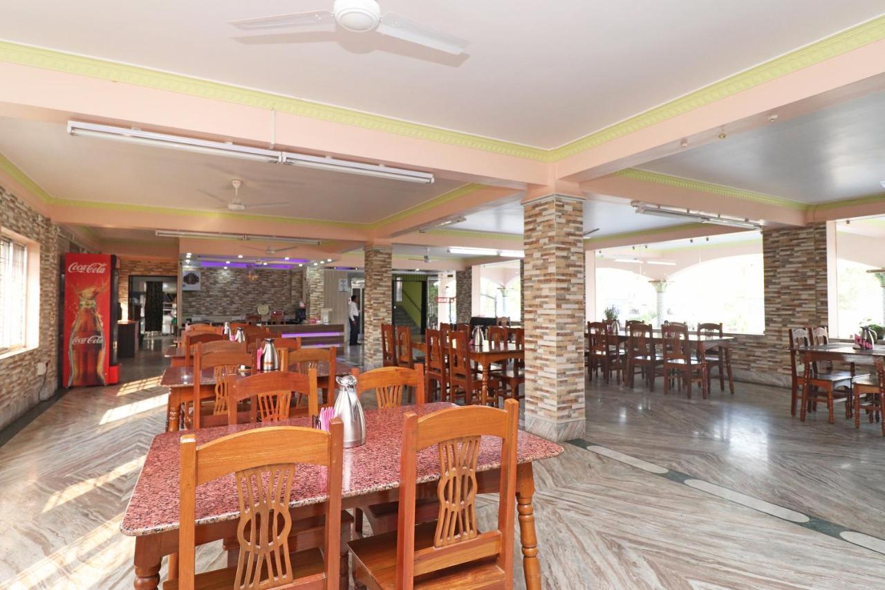 Oyo 30341 Hotel Nilachal Krishnanagar Kültér fotó