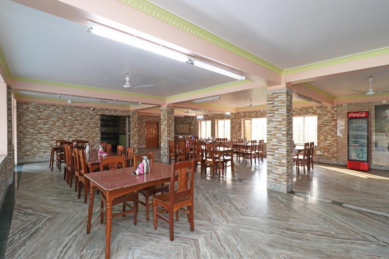 Oyo 30341 Hotel Nilachal Krishnanagar Kültér fotó